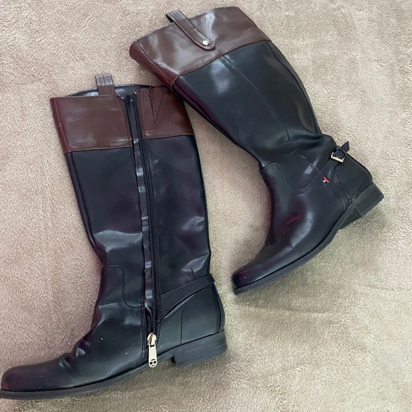 Tommy Hilfiger Boots - Picture 2 of 2